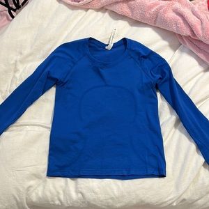 lululemon athletica Long Sleeve Athletic Top in Royal Blue